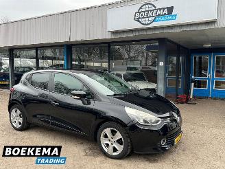 Voiture accidenté Renault Clio 0.9 TCe Expression Navigatie Airco Cruise 2012/12