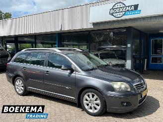 Schadeauto Toyota Avensis wagon 2.0 VVTi Luna Navigatie Climate Cruise 2008/5