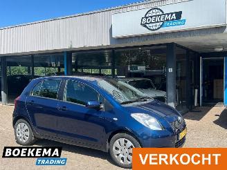 Voiture accidenté Toyota Yaris 1.3 VVTi Sol Airco 5-Deurs Trekhaak 2007/1