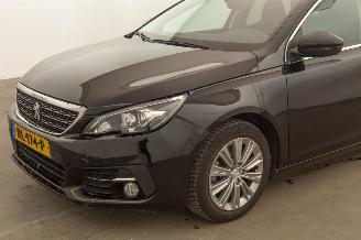 Peugeot 308 SW 1.2 Pano 96KW PureTech Blue Lease picture 38