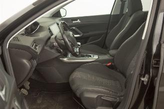 Peugeot 308 SW 1.2 Pano 96KW PureTech Blue Lease picture 29