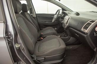 Hyundai I-20 1.2i Airco Dynamic Version picture 23