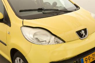 Peugeot 107 1.0-12V XS picture 30