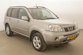 Nissan X-Trail 2.0 Benz 2WD Airco picture 2
