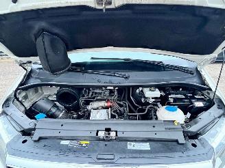 Volkswagen Crafter 2.0 TDI Navi picture 20