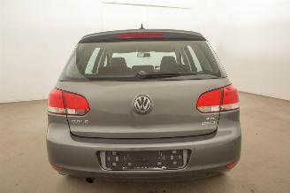 Volkswagen Golf 1.6 TDI Navi picture 35