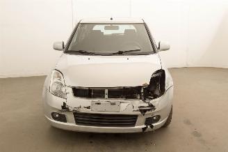 Suzuki Swift 1.3 GLS picture 37