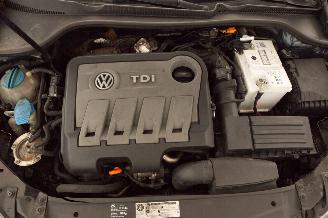 Volkswagen Golf 1.6 TDI Airco picture 18