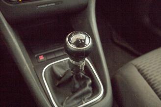 Volkswagen Golf 1.6 TDI Airco picture 16