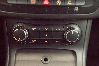 Mercedes B-klasse 220D motor kapot Ambition picture 8