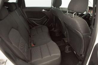 Mercedes B-klasse 220D motor kapot Ambition picture 24