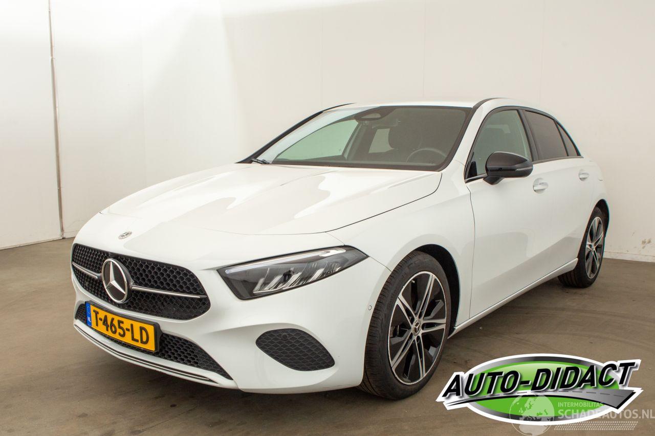 Mercedes A-klasse A180 Luxury Line Automaat