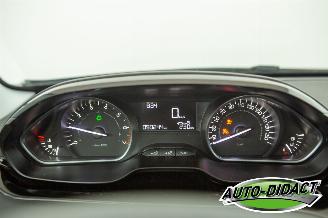 Peugeot 208 1.2 PureTech 90.243 km picture 6