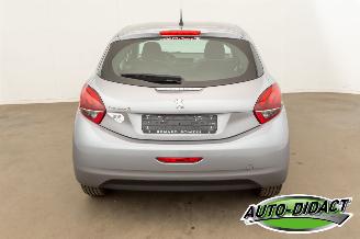 Peugeot 208 1.2 PureTech 90.243 km picture 41
