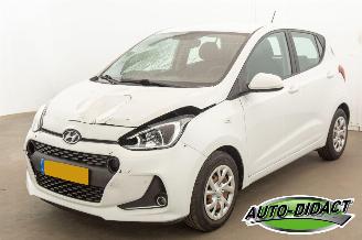 Vaurioauto  passenger cars Hyundai I-10 1.0i Comfort 87.114 km 2020/1
