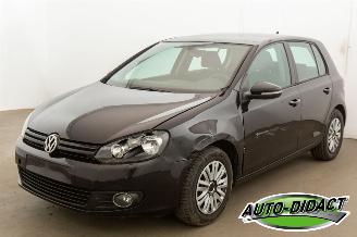 uszkodzony samochody osobowe Volkswagen Golf 1.4 TSI 90KW 2011/8