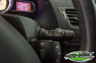 Renault Mégane 1.6 Celsium picture 12