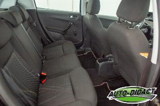 Peugeot 208 1.2 Airco picture 20