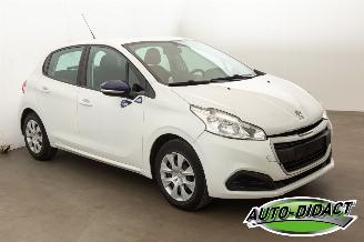 Peugeot 208 1.2 78.525 km picture 2