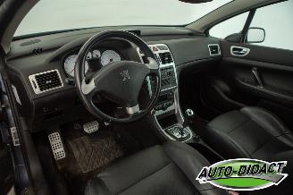 Peugeot 307 CC 2.0-16V Motorschade picture 18