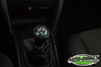 Peugeot 207 SW 1.6 VTi XS Première picture 10