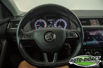 Skoda Octavia 1.0 TSI Automaat Clima Navi Greentech Clever Edition picture 5