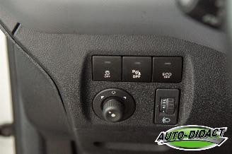 Peugeot Partner 1.6 BlueHDi Automaat Clima 100 L1 Premium Pack S&S picture 10