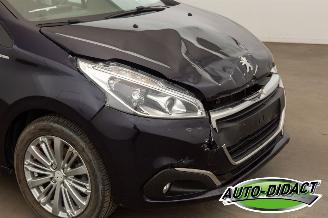 Peugeot 208 1.2 Airco Navi picture 35