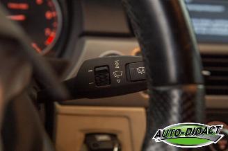 BMW 3-serie 318i Cabrio Clima Navi Leder picture 18