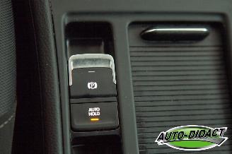 Volkswagen Golf 1.0 TSI Clima Navi Camera picture 13