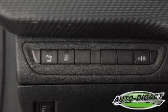 Peugeot 2008 1.2 Airco Navi 96.849 km picture 11