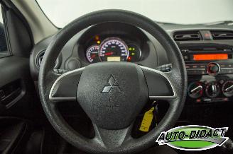 Mitsubishi Space-star 1.0 Cool+ 97.616 km Airco picture 5