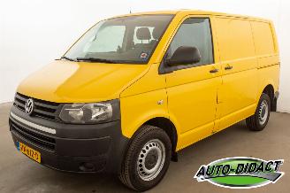 krockskadad bil bedrijf Volkswagen Transporter 2.0 TDI L1H1 BM Airco 2015/2