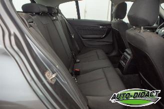 BMW 1-serie 118i Automaat 96.477 km Clima Navi picture 23