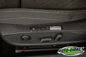 Volkswagen Golf 1.5 eTSI Automaat R-Line Business picture 19