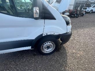 Ford Transit 310 2.0 TDCI 107.407 km Airco L2H1 DC Ambiente picture 28