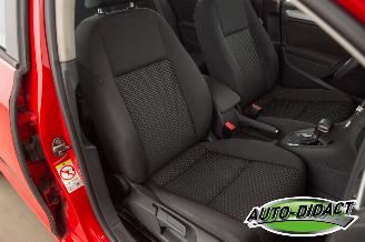 Volkswagen Golf 1.6 TDI Automaat Clima Navi picture 14