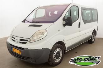 krockskadad bil bedrijf Nissan Primastar Minibus 2.0 dCi 9persoons L1H1 Visia 2013/10