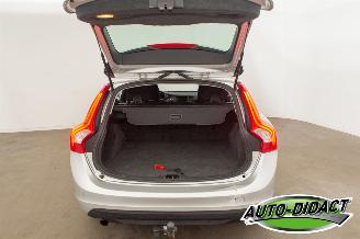 Volvo V-60 1.6 D2 Kinetic Clima Navi picture 39
