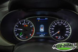 Nissan Micra 0.9 N-Design Clima Navi Camera picture 6