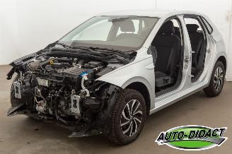 Schadeauto Volkswagen Polo 1.0 TSI Life 8226 km NAP Airco Navi 2024/8