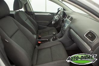 Volkswagen Golf 1.6 TDI Clima picture 17