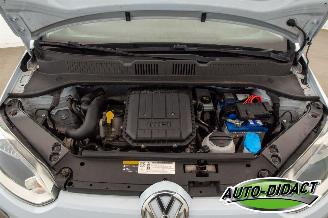 Volkswagen Up! 1.0 high up! Airco Pano BlueMotion picture 30