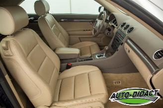 Audi A4 Cabriolet 2.4 V6 Automaat Clima picture 23