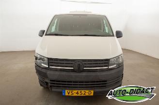 Volkswagen Transporter 2.0 TDI L2H1 Koelwagen Airco Navi picture 35