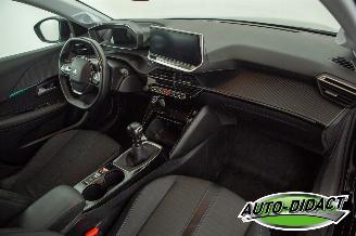 Peugeot 208 1.2 PureTech GT Digi Dash Clima Navi Camera picture 21