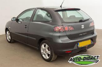 Seat Ibiza 1.4-16V Airco picture 3