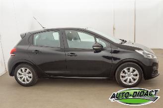 Peugeot 208 1.2 Automaat Airco Navi PureTech Active picture 33