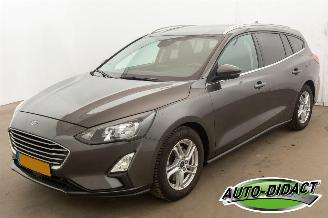 Coche accidentado Ford Focus 1.0 EcoBoost Clima Navi Trend Edition Business 2021/11