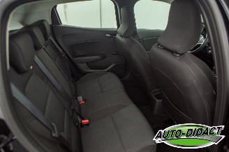 Renault Clio 1.6 E-Tech Hybrid 59.938 km Clima 145 Equilibre picture 22